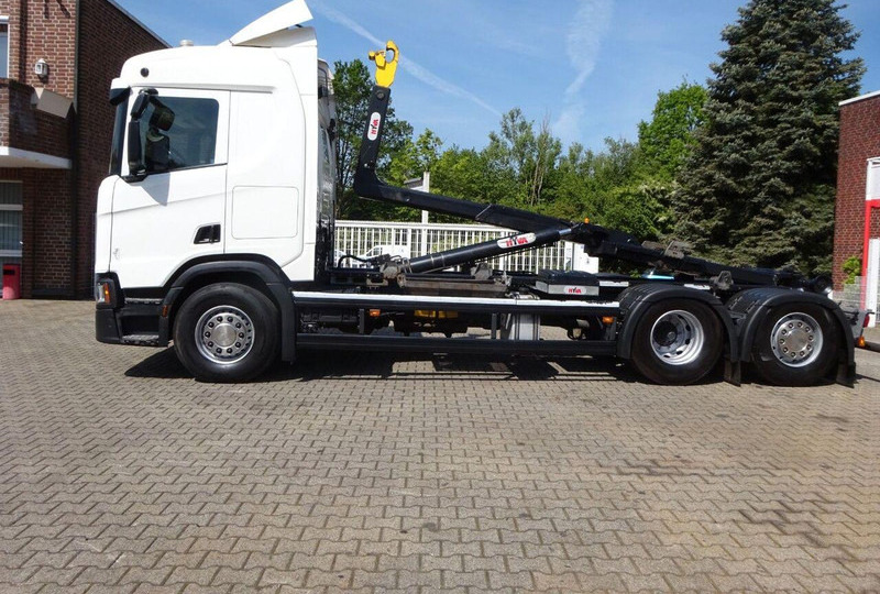 Scania R450 Hook lift truck 6x2 - Camion ampliroll: photos 2 Scania R450 Hook lift truck 6x2 - Camion ampliroll: photos 2