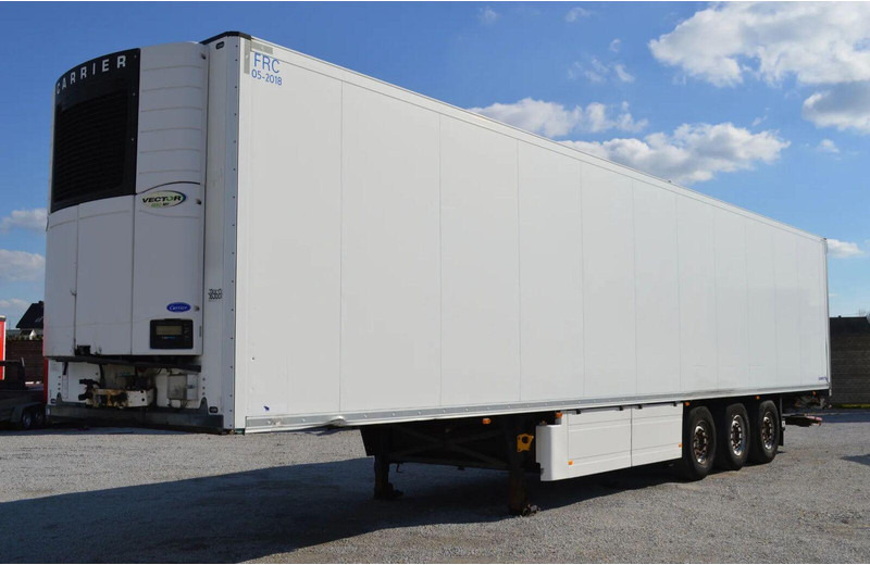 Schmitz Cargobull SKO 24REFRIGERATOR + LIFT ROLLER SHUTTER CARRIER VECTOR 1850Mtº - Semi-remorque frigorifique: photos 1 Schmitz Cargobull SKO 24REFRIGERATOR + LIFT ROLLER SHUTTER CARRIER VECTOR 1850Mtº - Semi-remorque frigorifique: photos 1