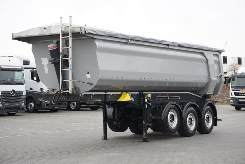 Schwarzmüller / WYWROTKA / 27 M3 / 2 X OŚ PODNOSZONA - Semi-remorque benne: photos 1 Schwarzmüller / WYWROTKA / 27 M3 / 2 X OŚ PODNOSZONA - Semi-remorque benne: photos 1