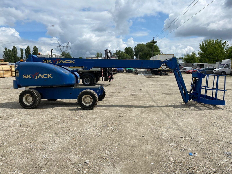 Skyjack SJ40T 4x4 Diesel - Lifting basket - 14m - Nacelle: photos 4 Skyjack SJ40T 4x4 Diesel - Lifting basket - 14m - Nacelle: photos 4