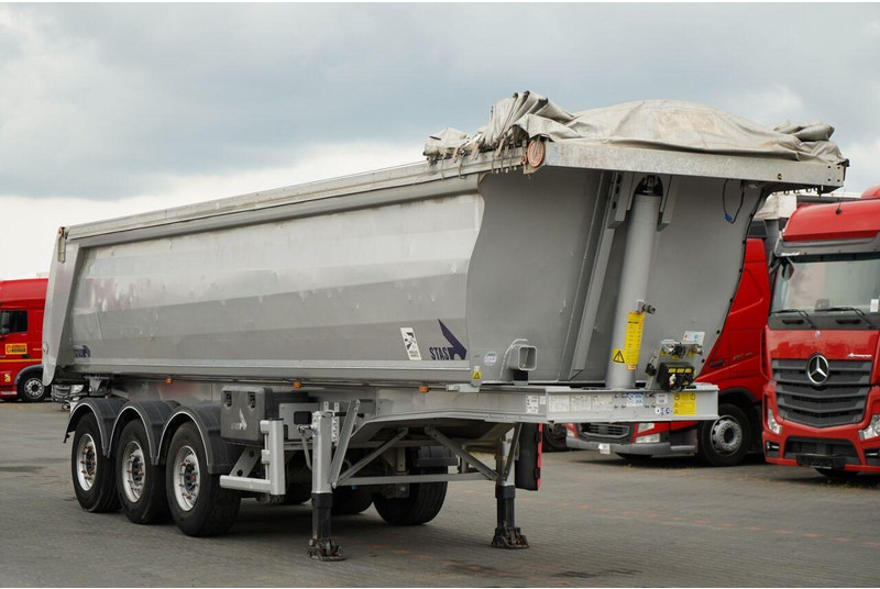 Stas WYWROTKA / 26m3 / ALUMINIOWA / OŚ PONOSZONA / SKRĘTNA / OSIE SA - Semi-remorque benne: photos 1 Stas WYWROTKA / 26m3 / ALUMINIOWA / OŚ PONOSZONA / SKRĘTNA / OSIE SA - Semi-remorque benne: photos 1