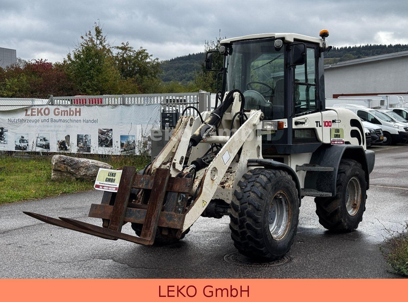 Terex TL 100 - Chargeuse sur pneus: photos 4 Terex TL 100 - Chargeuse sur pneus: photos 4