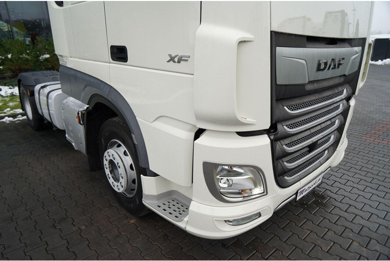 Tracteur routier DAF XF 480: photos 10
