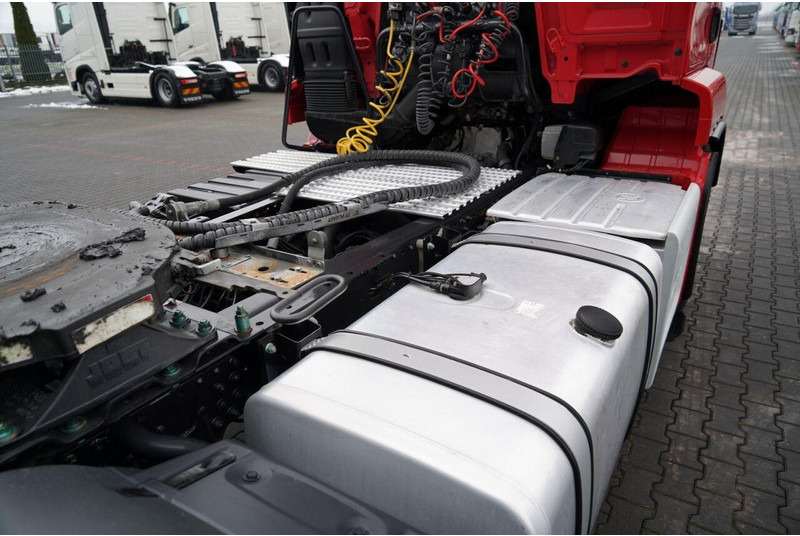 Tracteur routier MAN TGS 18.460: photos 16 Tracteur routier MAN TGS 18.460: photos 16