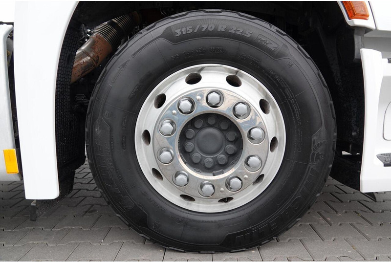 Mercedes-Benz ACTROS 1843 / RETARDER / STREAM SPACE / ALUFELGI / EURO 6 / SP en crédit-bail Mercedes-Benz ACTROS 1843 / RETARDER / STREAM SPACE / ALUFELGI / EURO 6 / SP: photos 17 Mercedes-Benz ACTROS 1843 / RETARDER / STREAM SPACE / ALUFELGI / EURO 6 / SP en crédit-bail Mercedes-Benz ACTROS 1843 / RETARDER / STREAM SPACE / ALUFELGI / EURO 6 / SP: photos 17