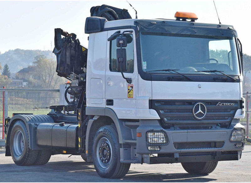 Mercedes-Benz ACTROS 1844 - Tracteur routier: photos 3 Mercedes-Benz ACTROS 1844 - Tracteur routier: photos 3