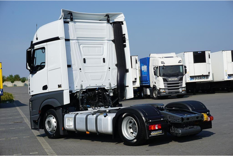 Mercedes-Benz ACTROS / 1851 / EURO 6 / ACC / MEGA / LOW DECK / BIG SPACE - Tracteur routier: photos 5 Mercedes-Benz ACTROS / 1851 / EURO 6 / ACC / MEGA / LOW DECK / BIG SPACE - Tracteur routier: photos 5
