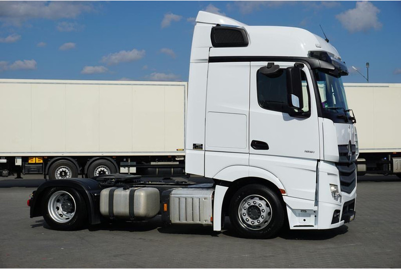 Mercedes-Benz ACTROS / 1851 / EURO 6 / ACC / MEGA / LOW DECK / BIG SPACE - Tracteur routier: photos 4 Mercedes-Benz ACTROS / 1851 / EURO 6 / ACC / MEGA / LOW DECK / BIG SPACE - Tracteur routier: photos 4