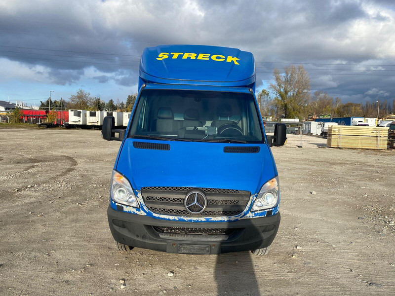 Mercedes-Benz Sprinter 519 - BE Mini Trekker - SZM - 3.5t - Tracteur routier: photos 3 Mercedes-Benz Sprinter 519 - BE Mini Trekker - SZM - 3.5t - Tracteur routier: photos 3