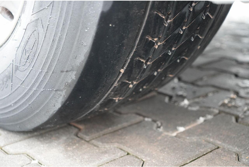 Tracteur routier Renault T 520 / SKÓRY / ALUFELGI: photos 18