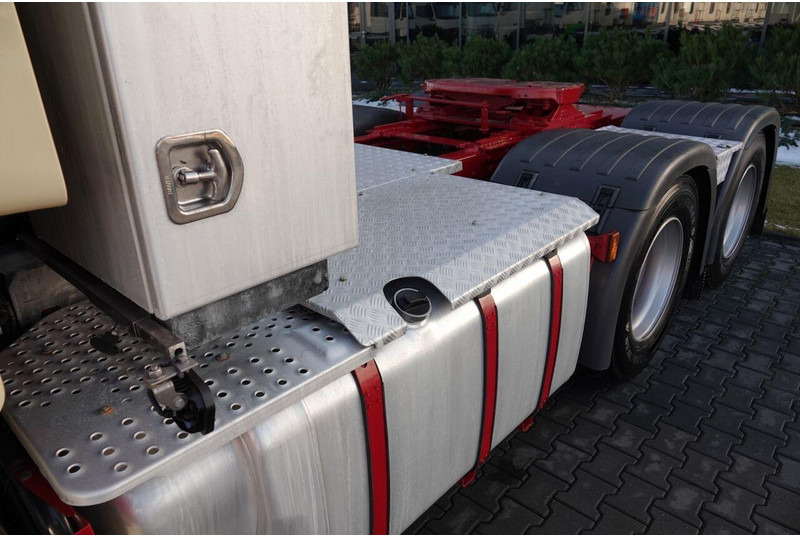 Tracteur routier Scania R 580 / V8 / 6x4 / DMC: 95.000 KG / I-PARK COOL/ OPTICRUISE / 3: photos 11 Tracteur routier Scania R 580 / V8 / 6x4 / DMC: 95.000 KG / I-PARK COOL/ OPTICRUISE / 3: photos 11
