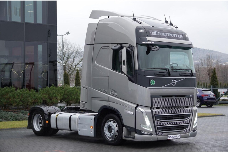 Volvo FH 500 / XXL / I-SAVE / LOWDECK / MEGA / I-PARK COOL / PO ZŁOT - Tracteur routier: photos 1 Volvo FH 500 / XXL / I-SAVE / LOWDECK / MEGA / I-PARK COOL / PO ZŁOT - Tracteur routier: photos 1
