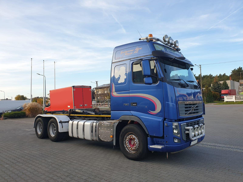 Volvo FH 16 750 - Camion ampliroll: photos 5 Volvo FH 16 750 - Camion ampliroll: photos 5