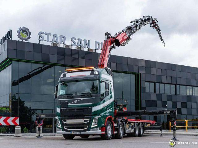 Volvo FH 510 8x4 FASSI F820 RA2.26 Fly Jib Crane Kran - Camion plateau, Camion grue: photos 1 Volvo FH 510 8x4 FASSI F820 RA2.26 Fly Jib Crane Kran - Camion plateau, Camion grue: photos 1