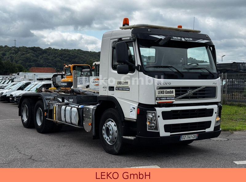 Volvo FM 400 - Camion ampliroll: photos 1 Volvo FM 400 - Camion ampliroll: photos 1