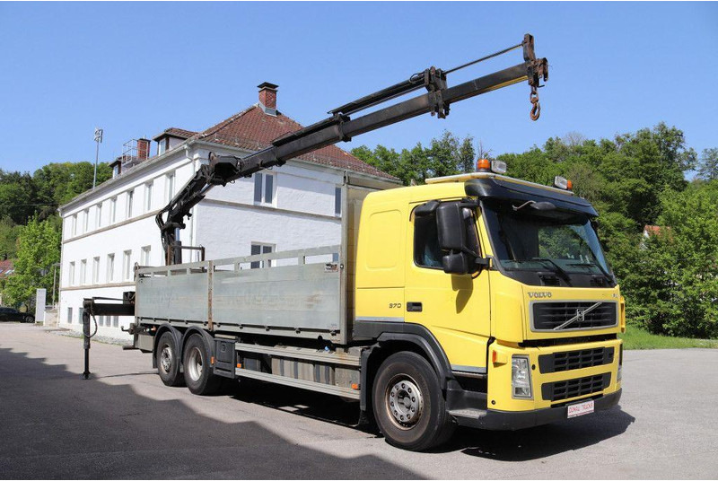 Volvo FM370 E5 VEB Kran Atlas 190.2E-A4 Funk - Camion plateau, Camion grue: photos 1 Volvo FM370 E5 VEB Kran Atlas 190.2E-A4 Funk - Camion plateau, Camion grue: photos 1