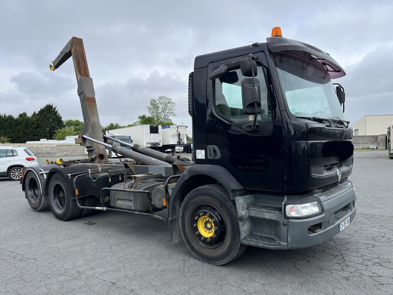 RENAULT PREMIUM 370 6X2 - Camion ampliroll: photos 2 RENAULT PREMIUM 370 6X2 - Camion ampliroll: photos 2