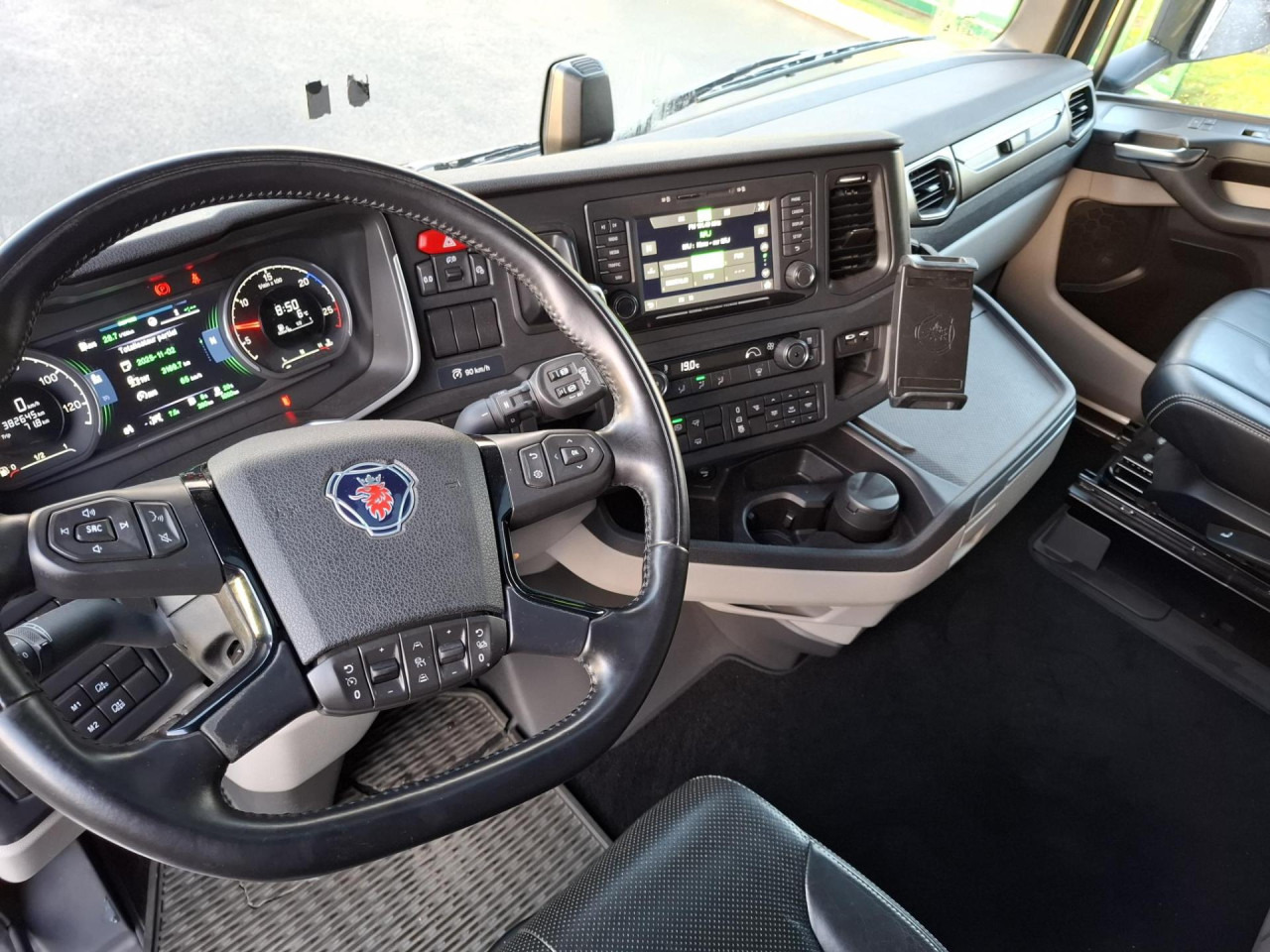 SCANIA SCANIA S500 CS20H - Tracteur routier: photos 5 SCANIA SCANIA S500 CS20H - Tracteur routier: photos 5