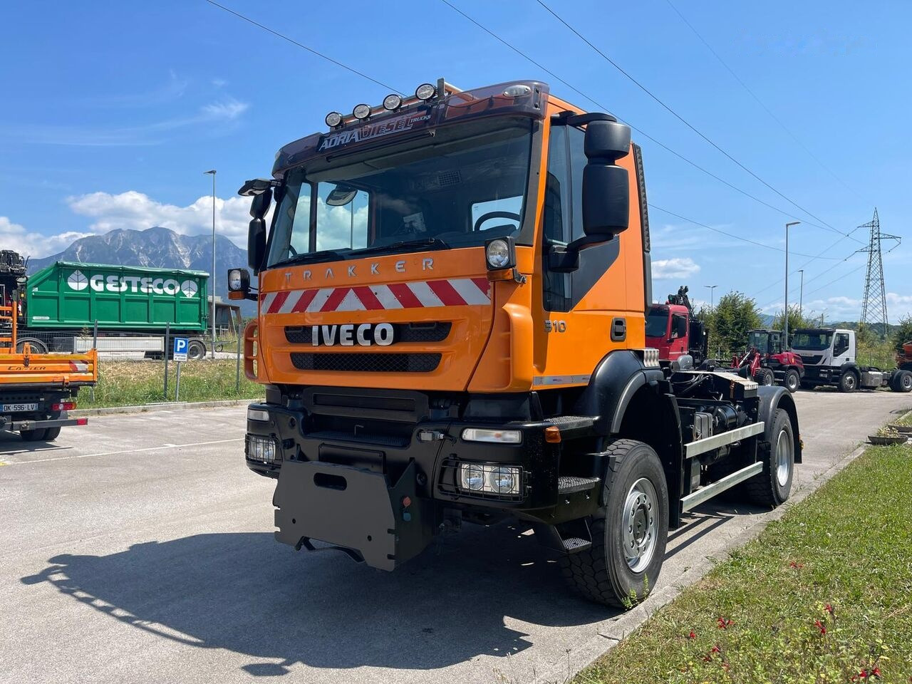 IVECO Trakker 310 AD190T31W - Camion ampliroll, Camion grue: photos 2 IVECO Trakker 310 AD190T31W - Camion ampliroll, Camion grue: photos 2