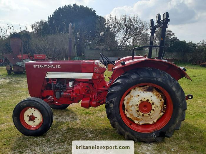 International Harvester McCormick 523 | 2.9 diesel | 3 cylinder | - Machine agricole: photos 3 International Harvester McCormick 523 | 2.9 diesel | 3 cylinder | - Machine agricole: photos 3