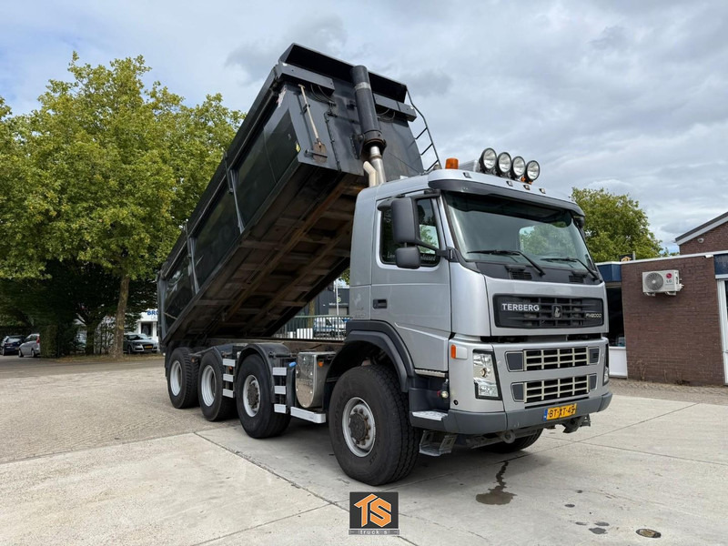 Volvo FM2000-T TERBERG 8X8 - EURO 5 - AUTOMATIC - KIPPER/TIPPER - NL TRUCK - ISOLATED HARDOX - TOP! - Camion benne: photos 3 Volvo FM2000-T TERBERG 8X8 - EURO 5 - AUTOMATIC - KIPPER/TIPPER - NL TRUCK - ISOLATED HARDOX - TOP! - Camion benne: photos 3