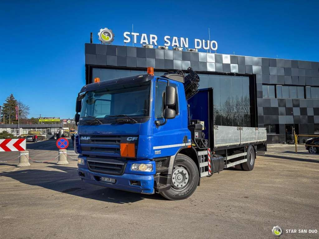 DAF CF 65 4x2 HIAB 144 E-3 HDS Crane Euro 5 - Camion grue: photos 4 DAF CF 65 4x2 HIAB 144 E-3 HDS Crane Euro 5 - Camion grue: photos 4
