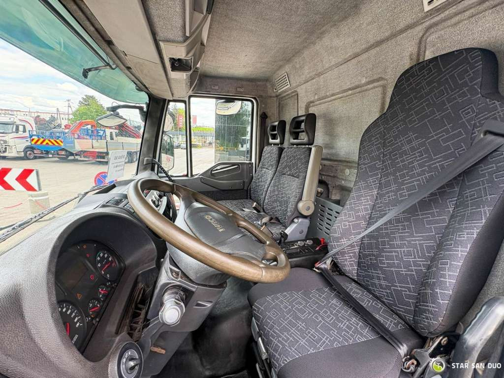 Camion grue Iveco   Eurocargo 4x4 HMF 202 Euro 6 mileage: 76,000 k: photos 8