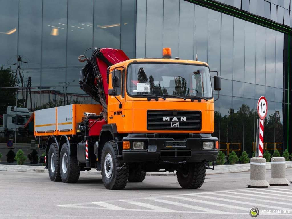 MAN 27.402 F10 6x6 HMF 3620 K4 Hds Crane - Camion grue: photos 3 MAN 27.402 F10 6x6 HMF 3620 K4 Hds Crane - Camion grue: photos 3