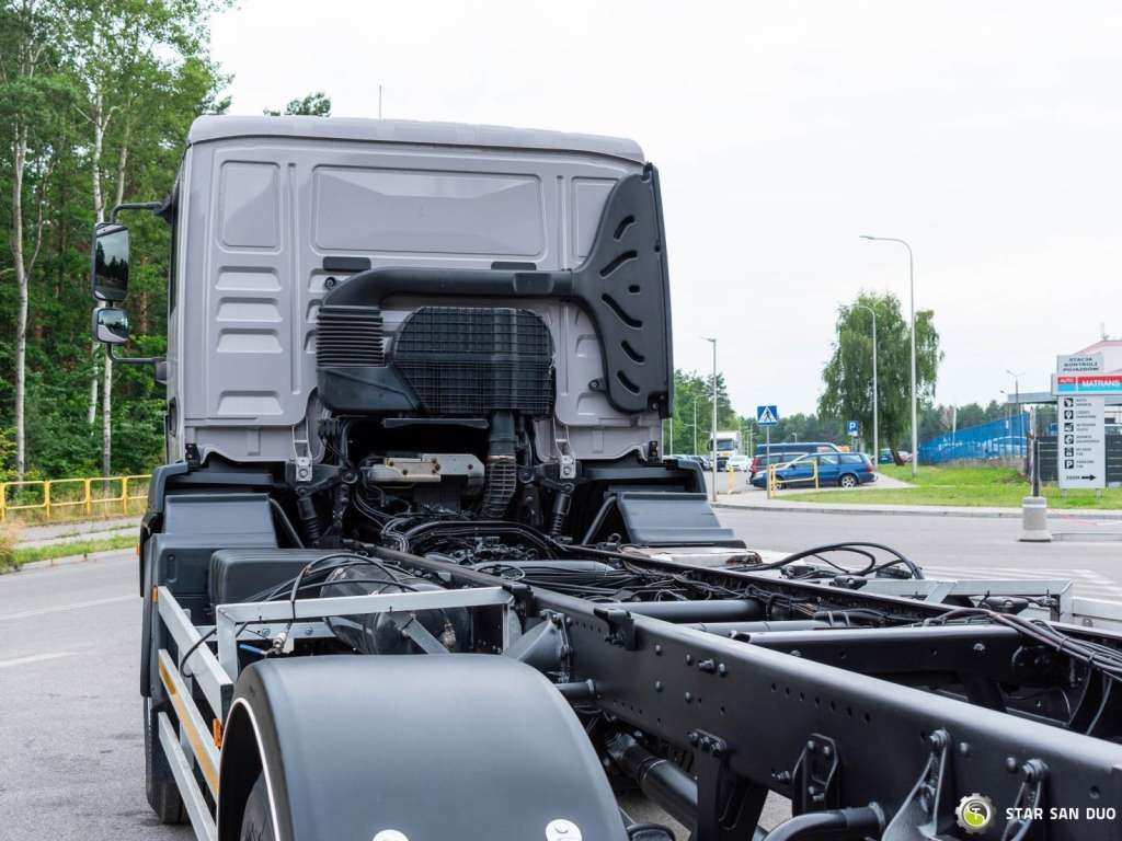 MAN TGM 18.290 4x4 Chassis Camper Single Wheels - Châssis cabine: photos 5 MAN TGM 18.290 4x4 Chassis Camper Single Wheels - Châssis cabine: photos 5
