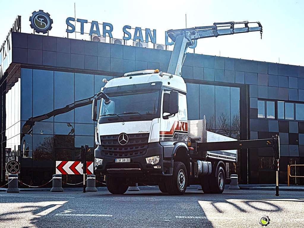 Mercedes-Benz AROCS 1851 4x4 PALFINGER PK 20002 Crane Kran - Camion grue: photos 1 Mercedes-Benz AROCS 1851 4x4 PALFINGER PK 20002 Crane Kran - Camion grue: photos 1