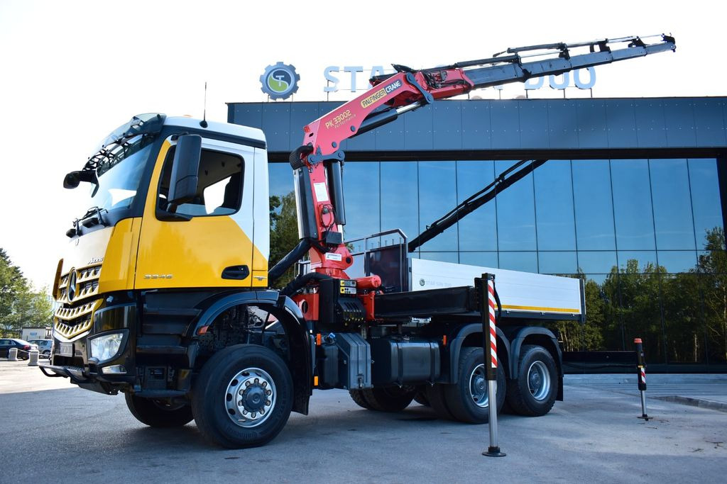 Mercedes-Benz AROCS 3345 6x6 PALFINGER PK 33002 EURO 6 KRAN - Camion grue, Camion plateau: photos 2 Mercedes-Benz AROCS 3345 6x6 PALFINGER PK 33002 EURO 6 KRAN - Camion grue, Camion plateau: photos 2