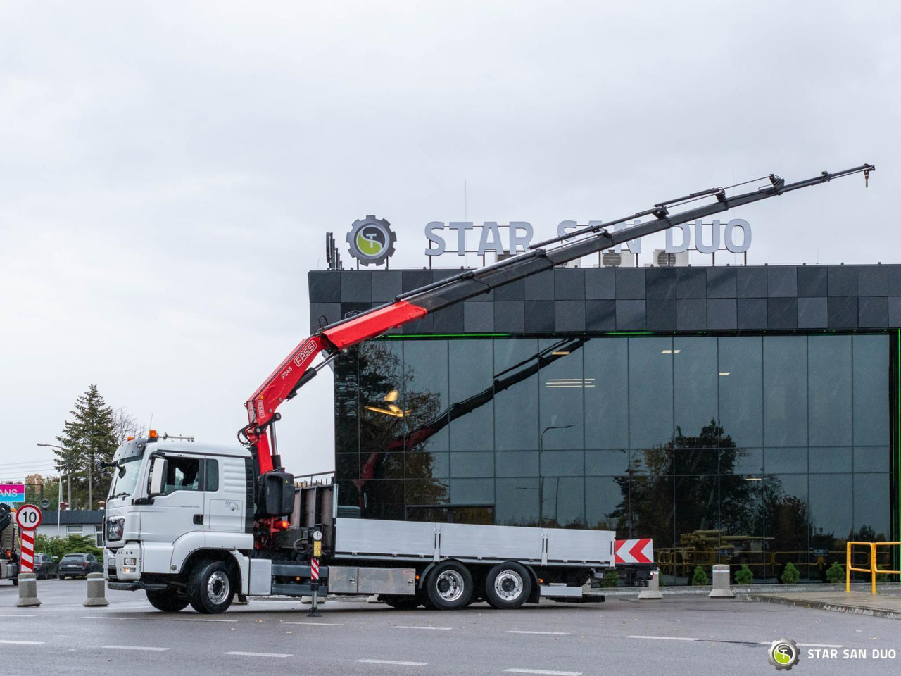 - Camion grue: photos 3 - Camion grue: photos 3