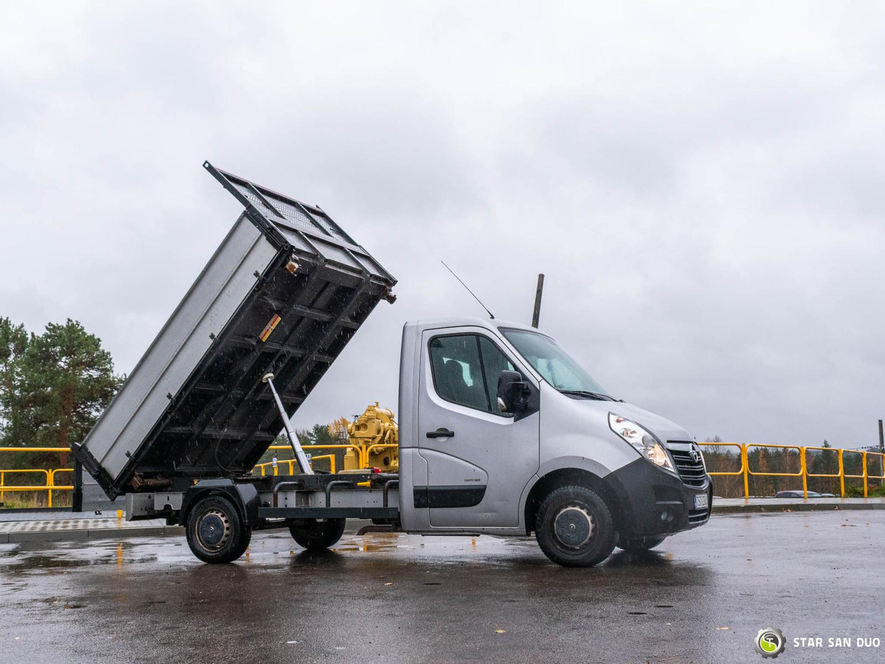 - Camion benne: photos 4 - Camion benne: photos 4