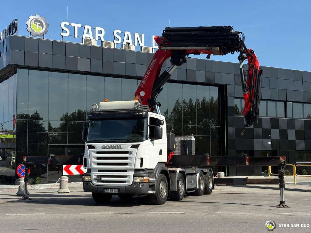 Scania R420 8x4 FASSI F1300 AXP Crane FLY JIB Euro 4 - Camion grue: photos 3 Scania R420 8x4 FASSI F1300 AXP Crane FLY JIB Euro 4 - Camion grue: photos 3