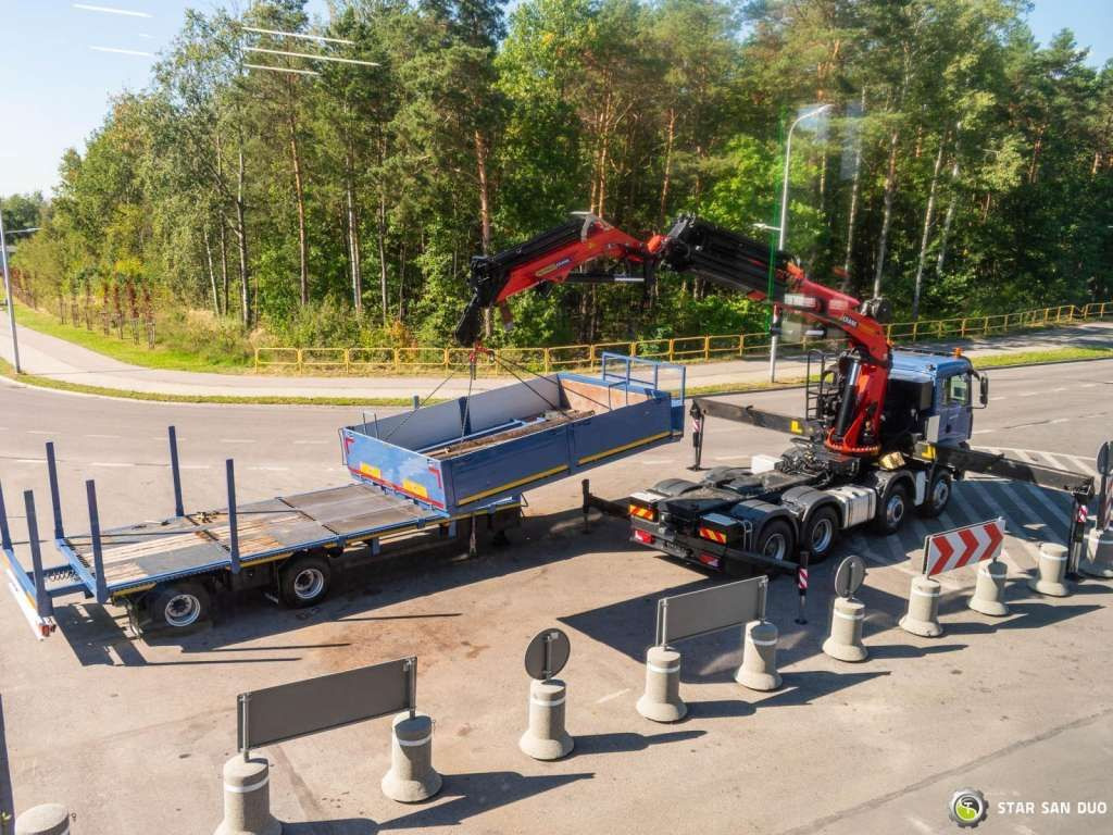 MAN TGA 35.440 8X6H PALFINGER 60002 Semi-trailer - Tracteur routier: photos 4 MAN TGA 35.440 8X6H PALFINGER 60002 Semi-trailer - Tracteur routier: photos 4