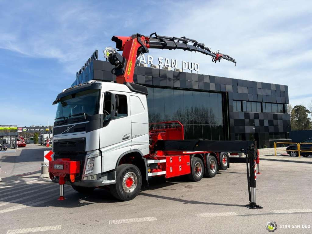Volvo FH 500 8x4*4 PK65002 Fly JIB Crane 7456 h Winch - Camion grue: photos 4 Volvo FH 500 8x4*4 PK65002 Fly JIB Crane 7456 h Winch - Camion grue: photos 4