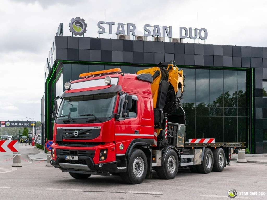 Volvo FMX 500 8x2 Effer 585 Fly Jib Winch Crane Kran - Camion grue: photos 4 Volvo FMX 500 8x2 Effer 585 Fly Jib Winch Crane Kran - Camion grue: photos 4
