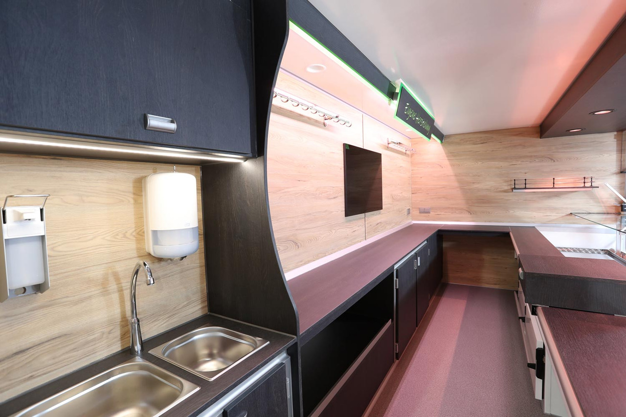 Mobil BORCO HÖHNS - Camion magasin: photos 3 Mobil BORCO HÖHNS - Camion magasin: photos 3