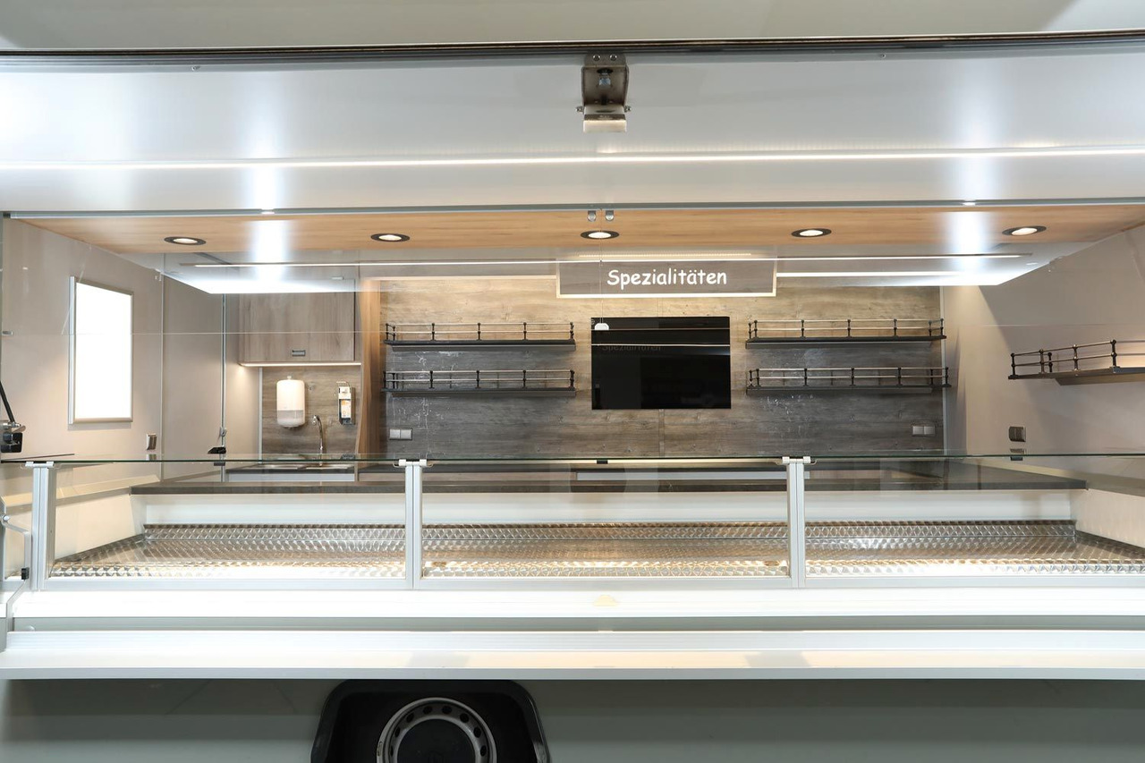 Camion magasin Renault Master: photos 10