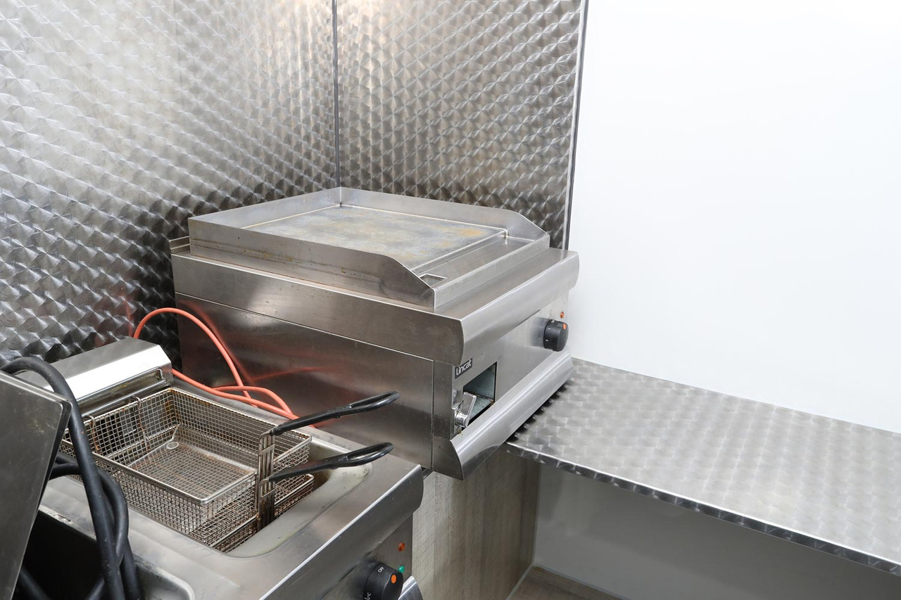 Wochenmarktmobil Seico - Camion magasin: photos 3 Wochenmarktmobil Seico - Camion magasin: photos 3