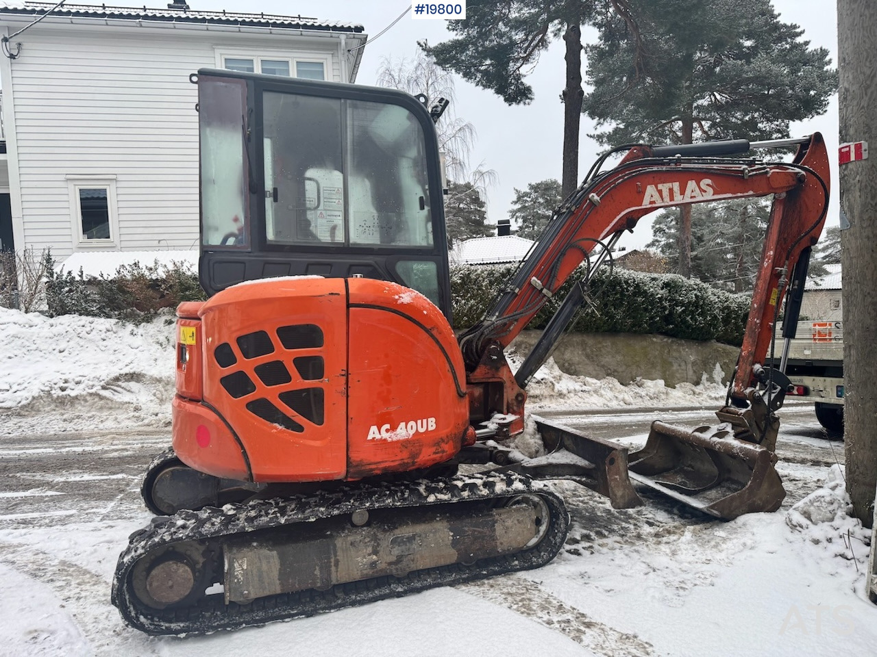 Atlas AC40U - Pelle: photos 5 Atlas AC40U - Pelle: photos 5