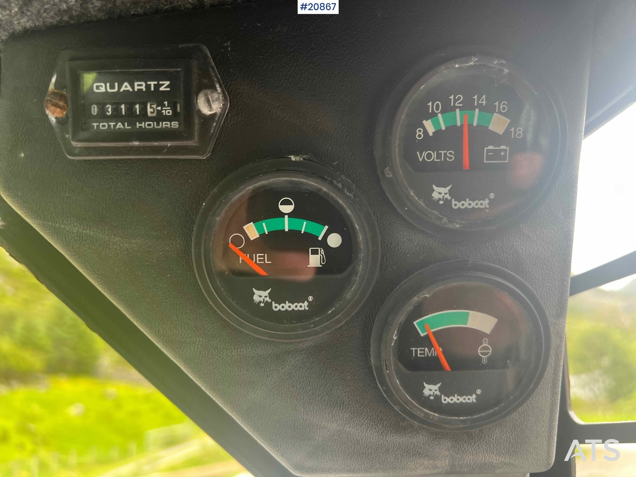 Mini chargeuse Bobcat 553: photos 24