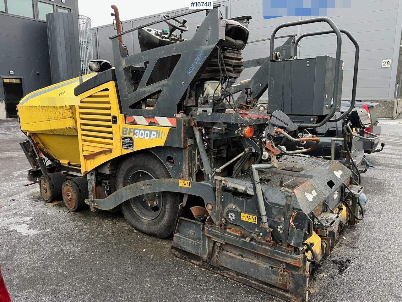 Bomag BF 300P - Travaux routiers: photos 4 Bomag BF 300P - Travaux routiers: photos 4