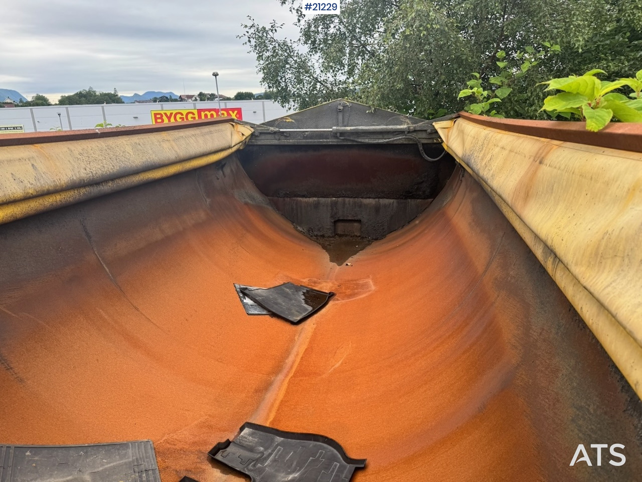 Steinsland Asfaltbalje - Carrosserie interchangeable/ Conteneur, Répandeuse: photos 4 Steinsland Asfaltbalje - Carrosserie interchangeable/ Conteneur, Répandeuse: photos 4