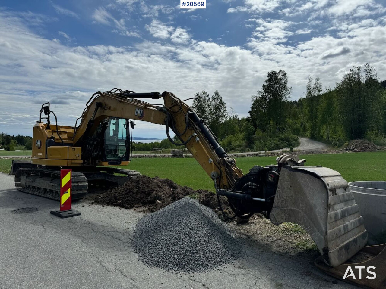 Caterpillar 315 Beltegraver m/ tilt og 2 skuffer - Pelle: photos 3 Caterpillar 315 Beltegraver m/ tilt og 2 skuffer - Pelle: photos 3