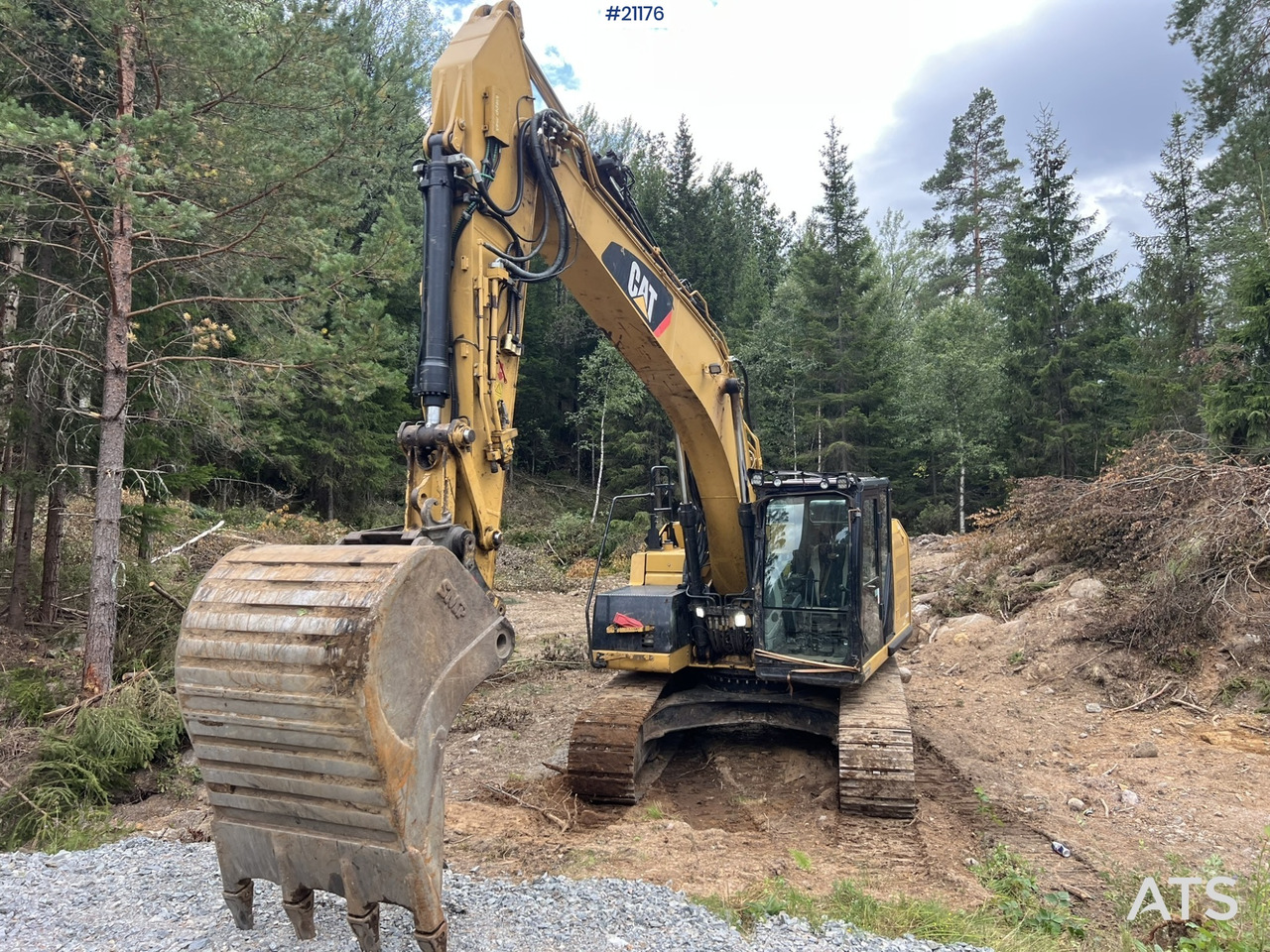 Caterpillar 320 ELRR gravemaskin m/ tannskuffe SE VIDEO - Pelle sur chenille: photos 2 Caterpillar 320 ELRR gravemaskin m/ tannskuffe SE VIDEO - Pelle sur chenille: photos 2