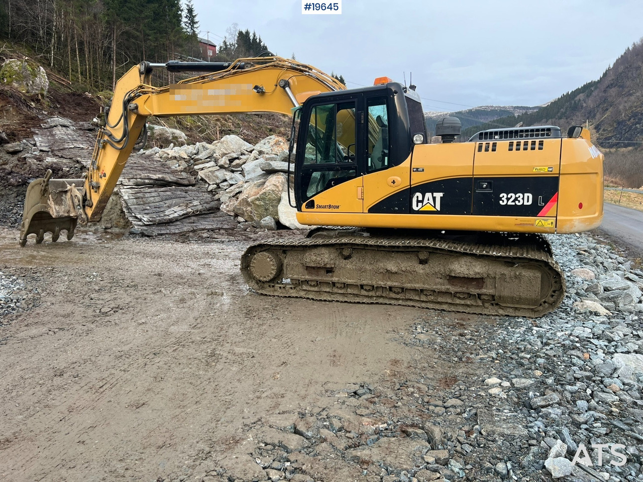 Caterpillar 323D - Pelle: photos 1 Caterpillar 323D - Pelle: photos 1