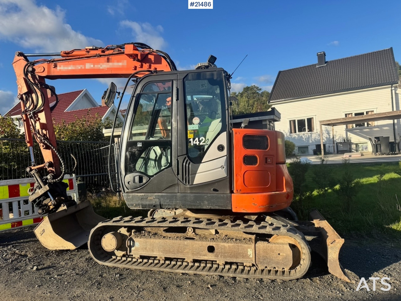 Hitachi ZX85US-5A - Pelle sur chenille: photos 3 Hitachi ZX85US-5A - Pelle sur chenille: photos 3