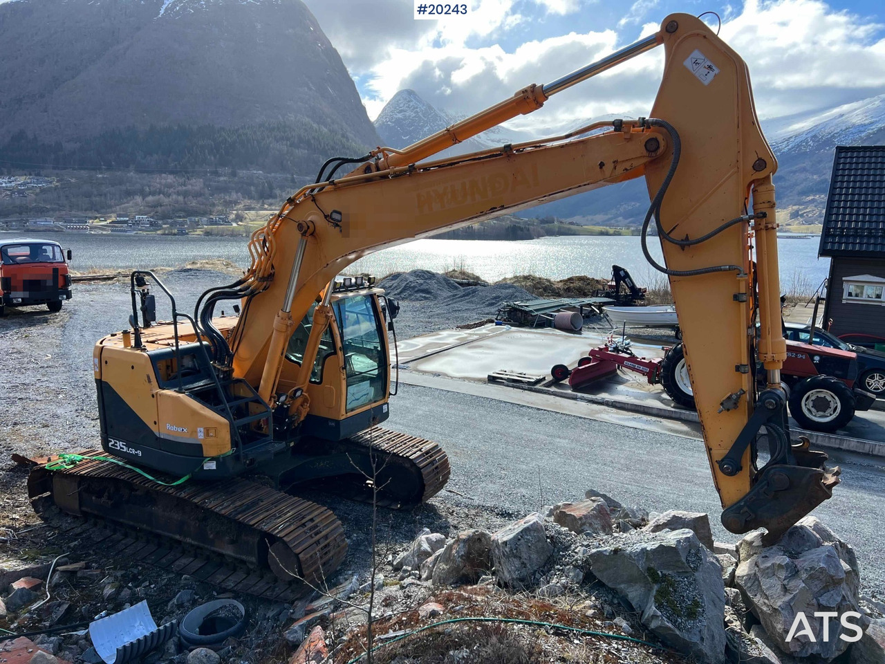 Hyundai Robex 235LCR-9 m/ Graveskuffe og gps - Pelle: photos 1 Hyundai Robex 235LCR-9 m/ Graveskuffe og gps - Pelle: photos 1