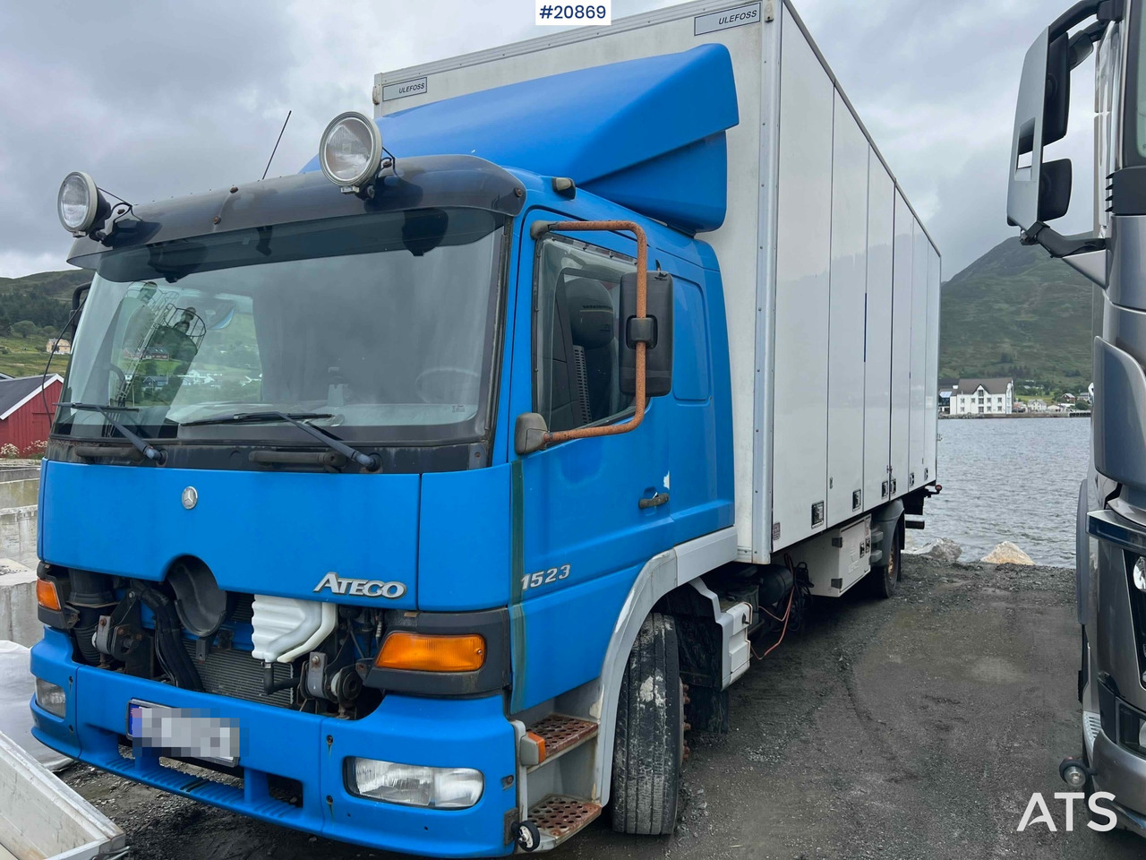 Mercedes 1523 - Camion fourgon: photos 1 Mercedes 1523 - Camion fourgon: photos 1